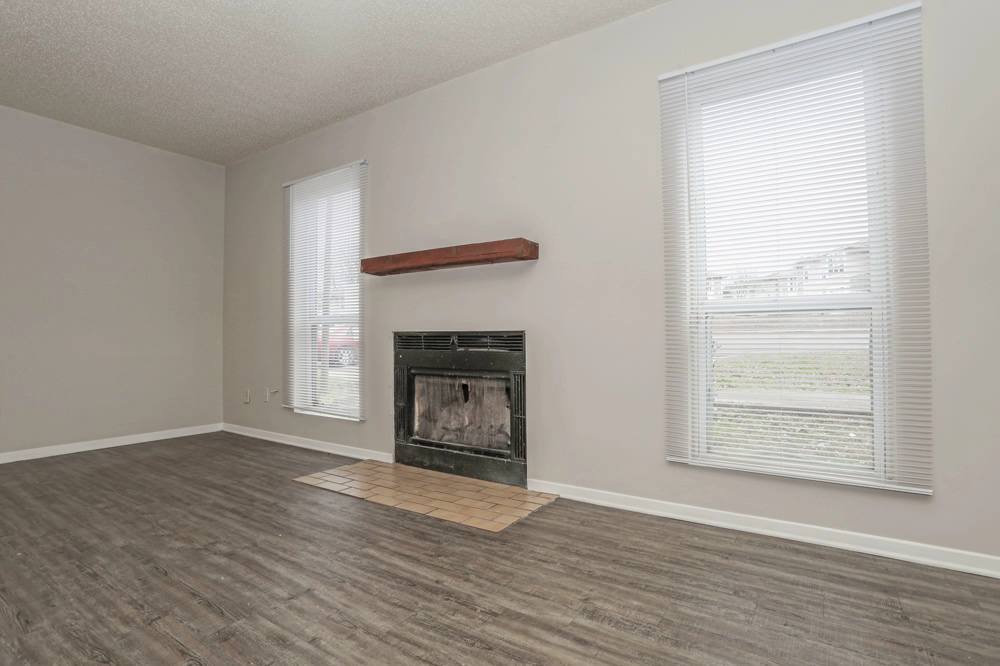 Summit-Town-Country 16